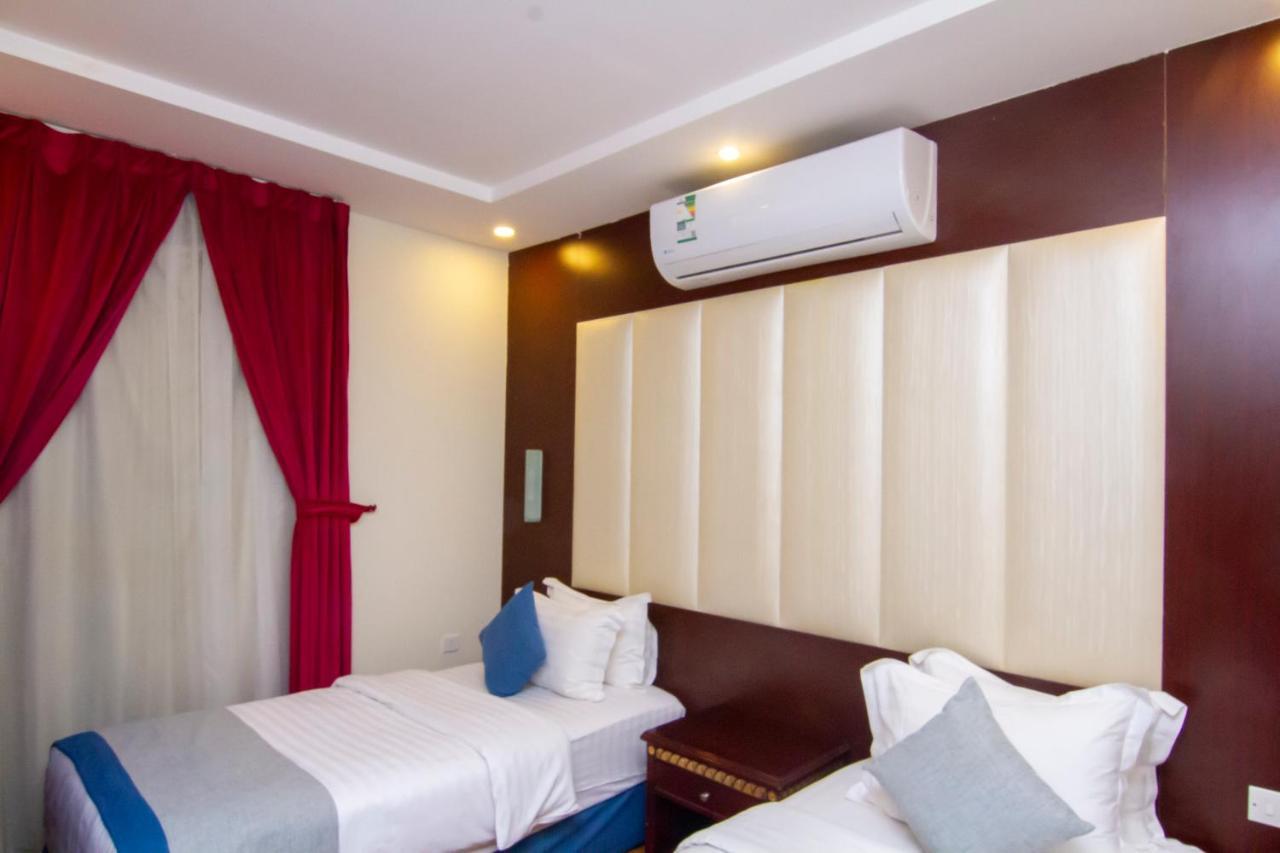 ال متعب سويتس الفلاح 1 Lejlighedshotel Riyadh Eksteriør billede
