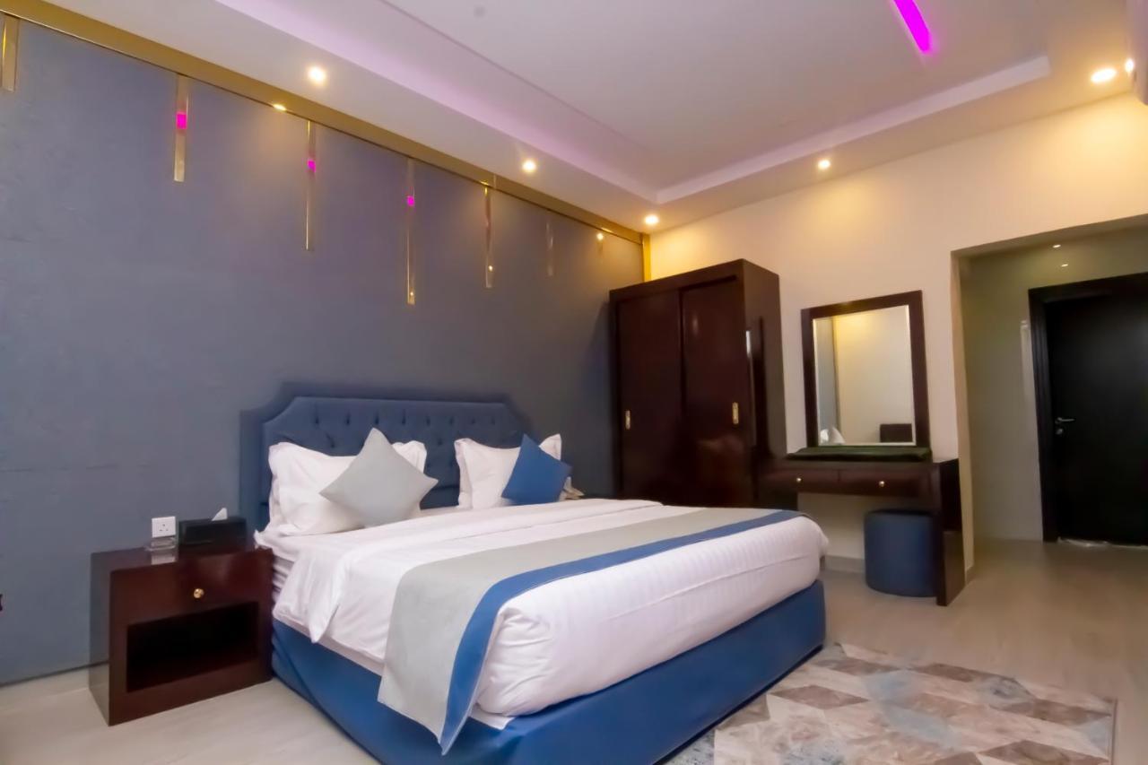 ال متعب سويتس الفلاح 1 Lejlighedshotel Riyadh Eksteriør billede